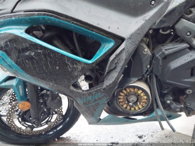 2021 KAWASAKI EX650 ML5EXEM11MDA36051 Photo 8