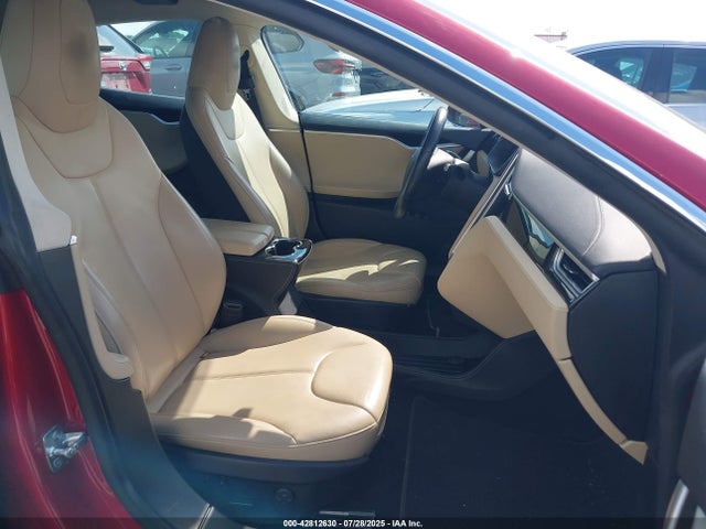 2014 TESLA MODEL S 5YJSA1S1XEFP66439 Photo 4