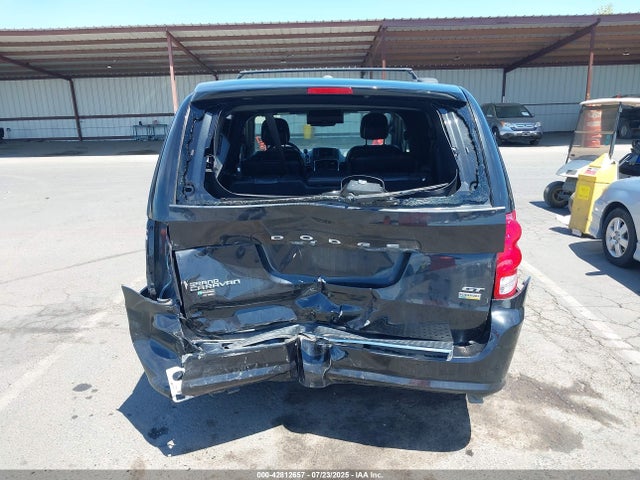 2C4RDGEG5KR718596 Dodge Grand Caravan