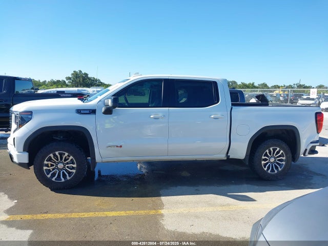 3GTUUEETXNG538908 GMC lm2