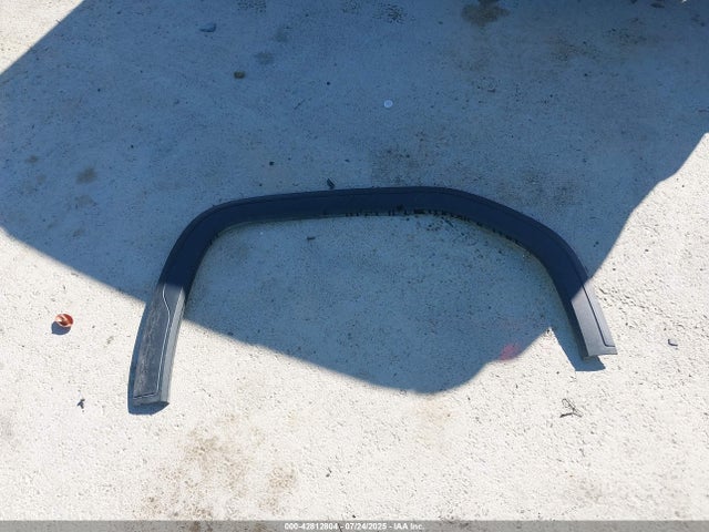 3GTUUEETXNG538908 GMC lm2