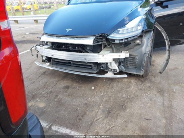 2022 TESLA MODEL Y 7SAYGDEE6NF425647 Photo 5