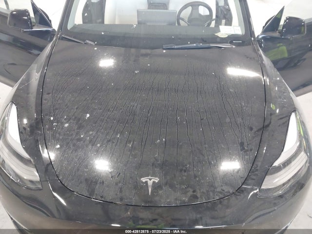 2024 TESLA MODEL Y 7SAYGDEE3RA236490 Photo 9