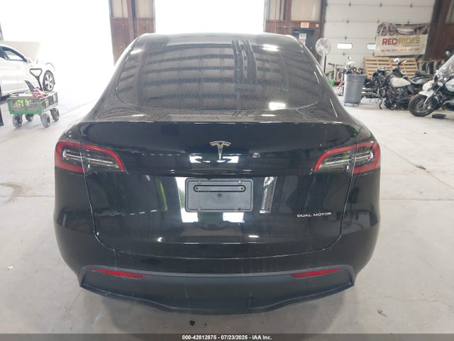 7SAYGDEE3RA236490 Tesla Model Y