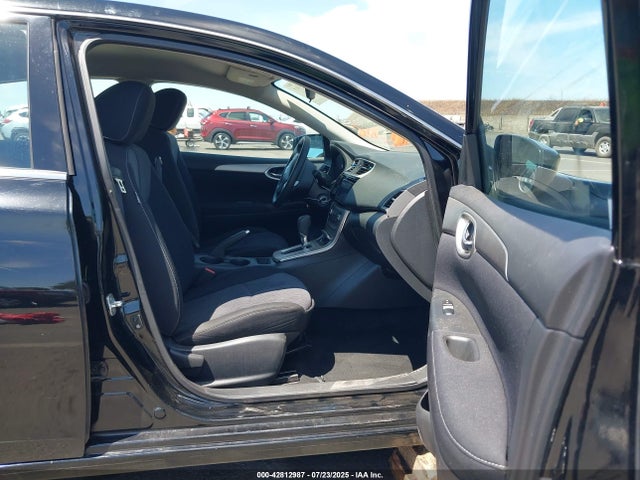 Nissan 2014 2014 3N1AB7AP7EY279448 Image 5