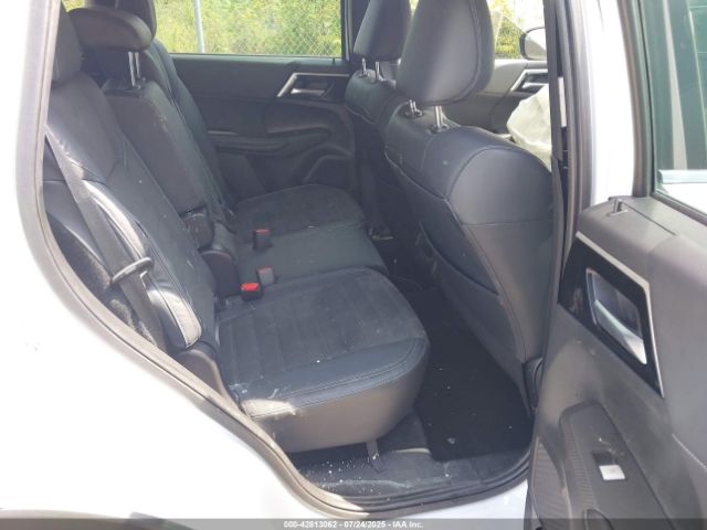 2023 MITSUBISHI OUTLANDER JA4J4UA8XPZ011737 Photo 7