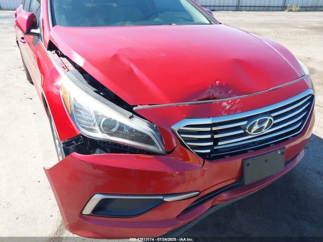 5NPE24AF8HH454067 Hyundai 2017