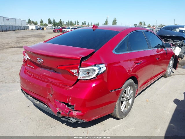 5NPE24AF8HH454067 Hyundai 2017