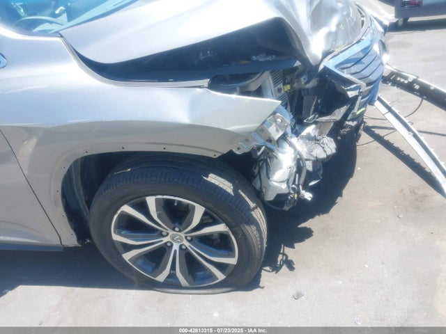 Lexus 2017 2017 2T2BGMCA1HC014759 Image 12