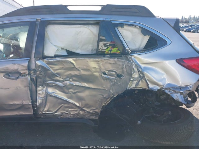 4S4BSENC5K3304408 Subaru na u4