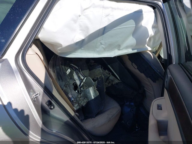 4S4BSENC5K3304408 Subaru na u4