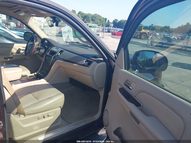 2009 CADILLAC ESCALADE ESV 1GYFK26279R194831 Photo 4