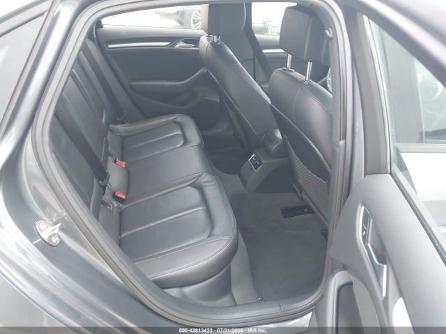 2017 AUDI A3 WAUAUGFF4H1035060 Photo 7