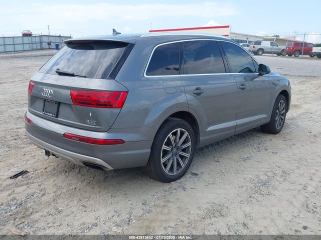 2017 AUDI Q7 WA1LAAF78HD016854 Photo 3