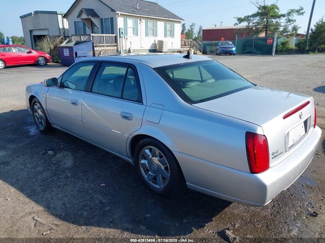 2002 CADILLAC DEVILLE 1G6KF579X2U250255 Photo 2