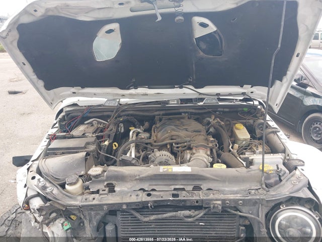 1C4HJWFG9GL305805 Jeep Wrangler