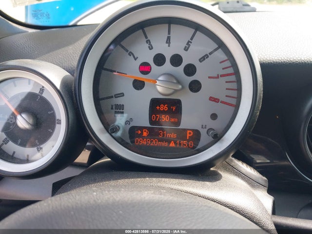 2010 MINI COOPER S WMWMS3C55ATY09303 Photo 6