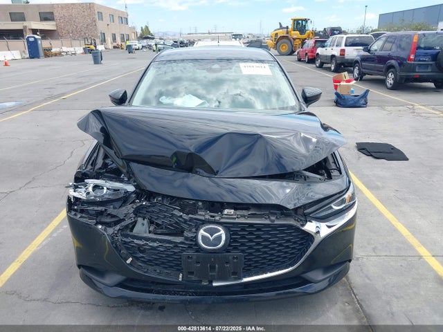 3MZBPAAL8MM254767 Mazda py