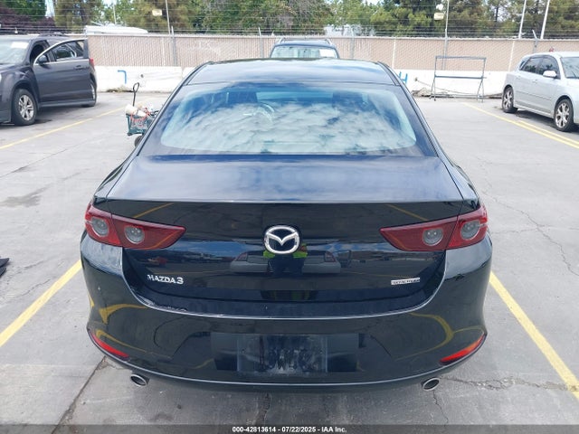 3MZBPAAL8MM254767 Mazda py