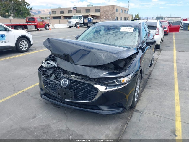 3MZBPAAL8MM254767 Mazda py