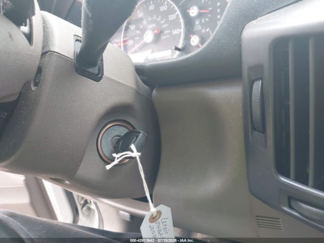 2010 MITSUBISHI ENDEAVOR 4A4JN3AS7AE019309 Photo 10