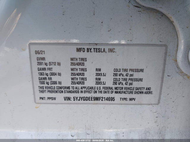 2021 TESLA MODEL Y 5YJYGDEE9MF214695 Photo 8