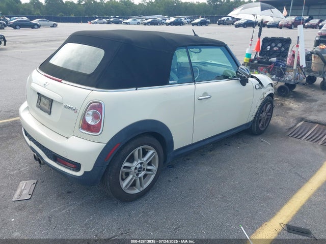 2014 MINI CONVERTIBLE WMWZP3C52ET706689 Photo 3