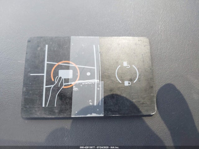 7SAYGAEE8PF878556 Tesla Model Y