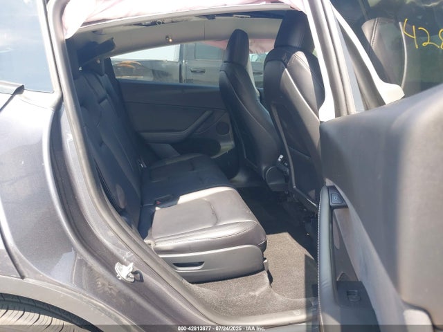 7SAYGAEE8PF878556 Tesla Model Y