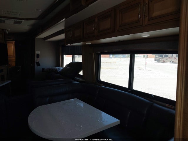 Freightliner cummins b6.7 2019 4UZACGFC1KCKS6809 Image 8