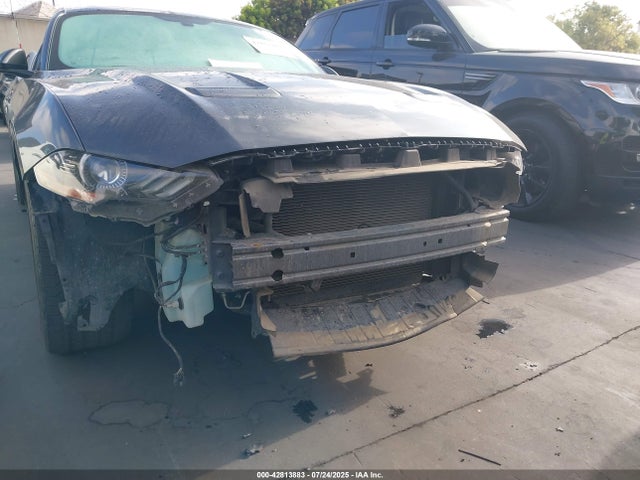 Ford 5.0l 4v premium fuel 2018 1FA6P8CF3J5146603 Image 25