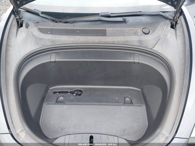 2019 TESLA MODEL 3 5YJ3E1EA6KF531021 Photo 9