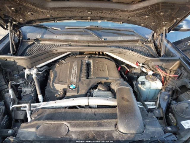 2016 BMW X5 5UXKR0C5XG0P28651 Photo 9