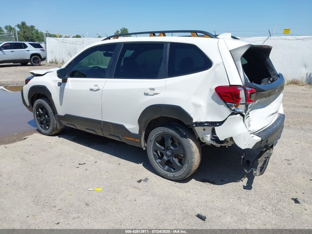 2022 SUBARU FORESTER JF2SKAMC9NH486458 Photo 2