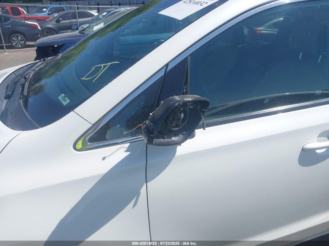 KIA Sedona 2017 KNDMC5C18H6334067 Image 6