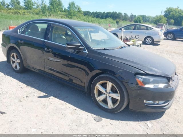 2015 VOLKSWAGEN PASSAT 1VWAS7A38FC079728