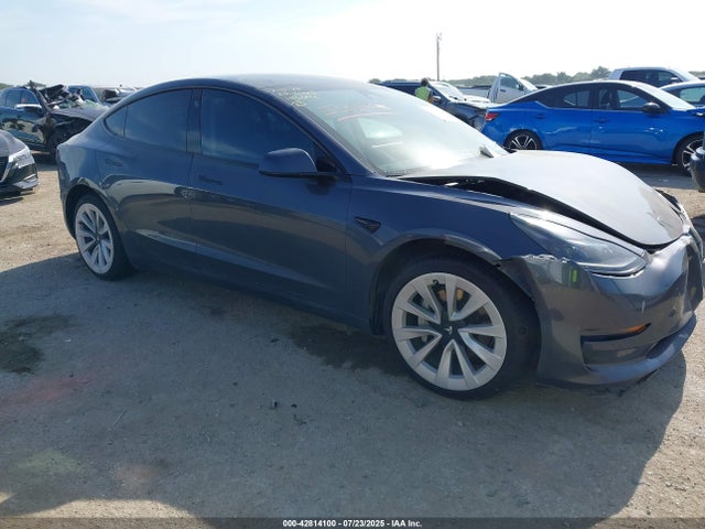 2022 TESLA MODEL 3 5YJ3E1EAXNF205792 Photo 0