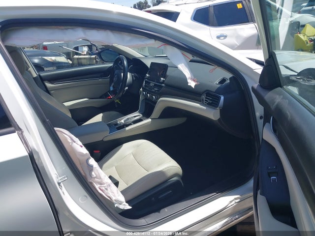 1HGCV3F57MA011193 Honda lfb2