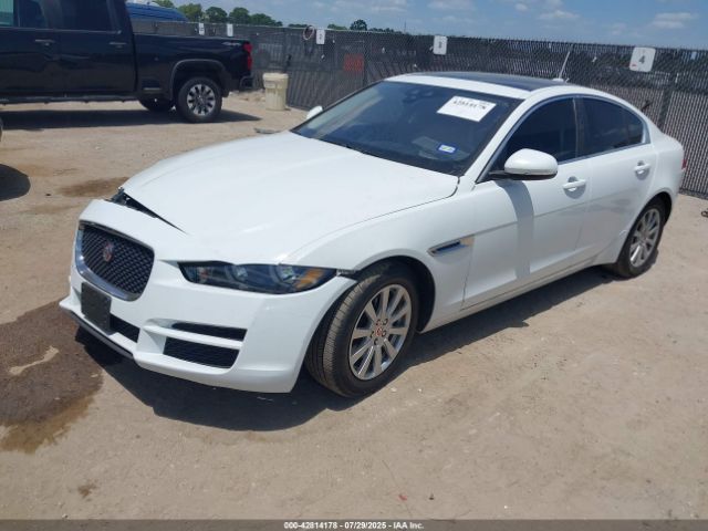 2019 JAGUAR XE SAJAS4FX4KCP52569 Photo 1