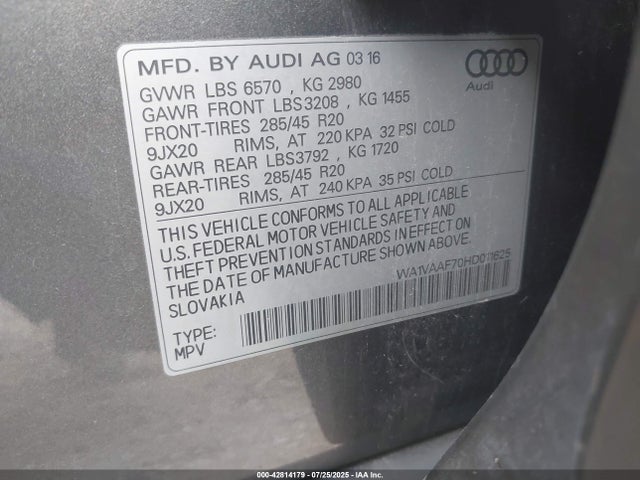 2017 AUDI Q7 WA1VAAF70HD011625 Photo 8