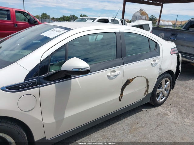 Chevrolet luu - ffv, e-flex, fam 2014 1G1RH6E49EU165908 Image 14