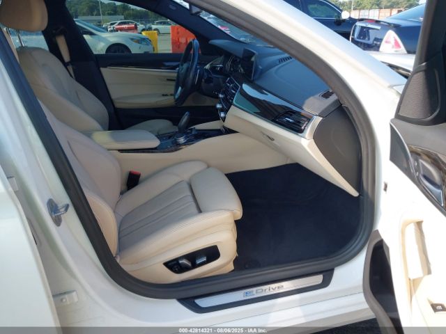 2018 BMW 530E WBAJB1C59JB085080 Photo 4