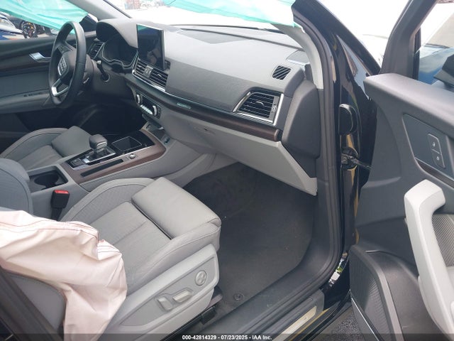 2024 AUDI Q5 WA1EAAFY5R2047378 Photo 4