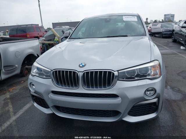 5UXXW7C56J0W64140 BMW 2018