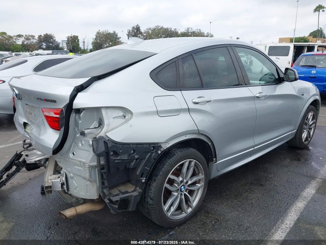 5UXXW7C56J0W64140 BMW 2018