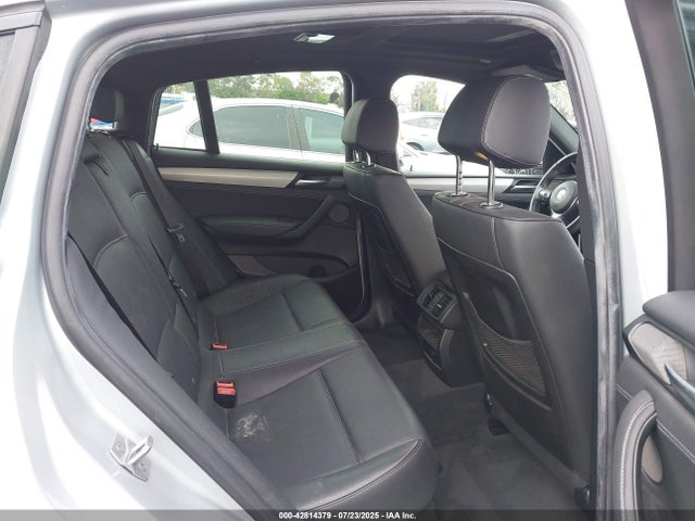 5UXXW7C56J0W64140 BMW 2018