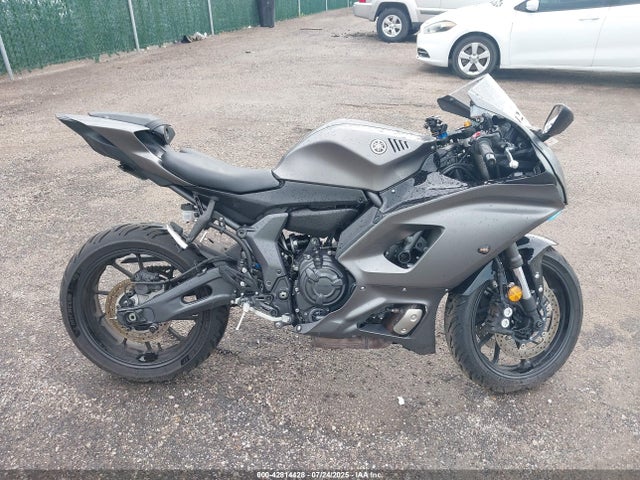 JYARM38E6RA013528 Yamaha 2024