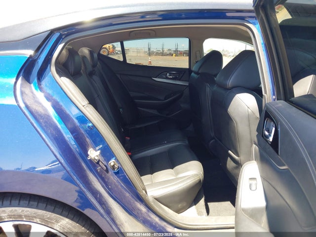 Nissan 2018 2018 1N4AA6AP5JC394651 Image 8