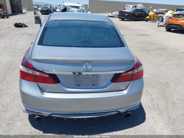 1HGCR2F52GA184672 Honda k24w1