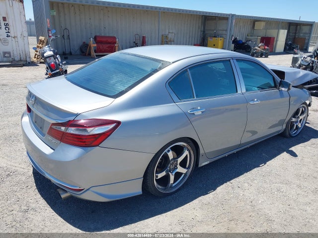1HGCR2F52GA184672 Honda k24w1